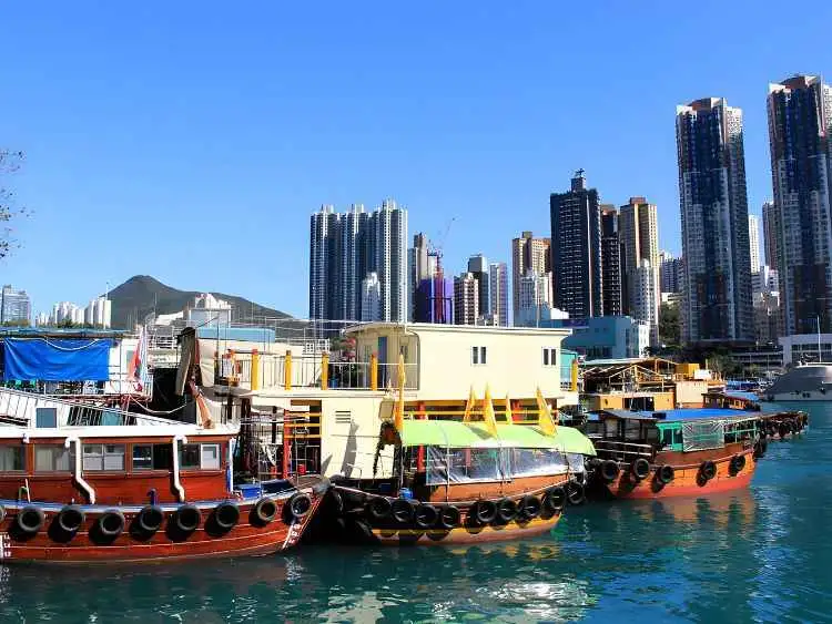 Hong Kong Tour Experience the Magic of Victoria Peak