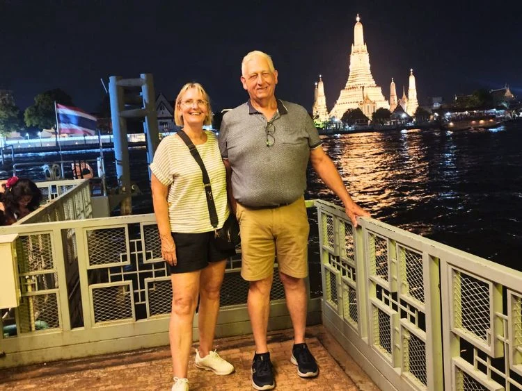 Ultimate Private Bangkok Tuk Tuk Tour and Dinner