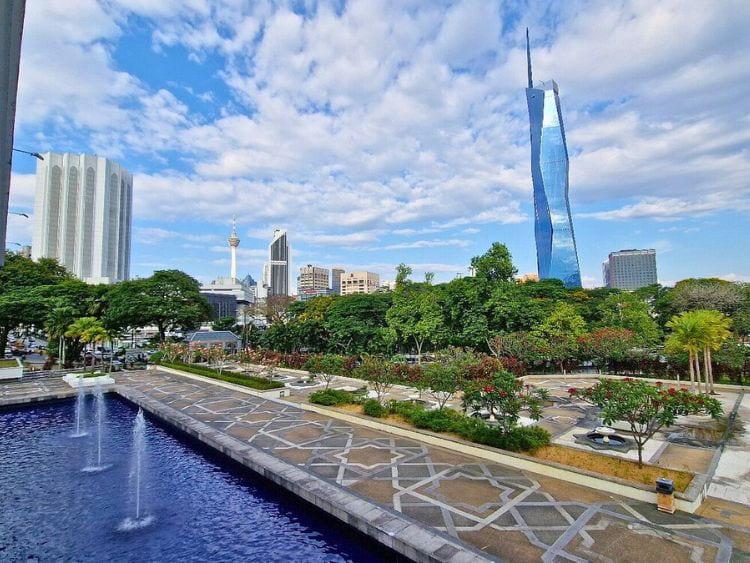 Kuala Lumpur City Tour Extraordinary Adventure to Batu Caves and Iconic Landmarks