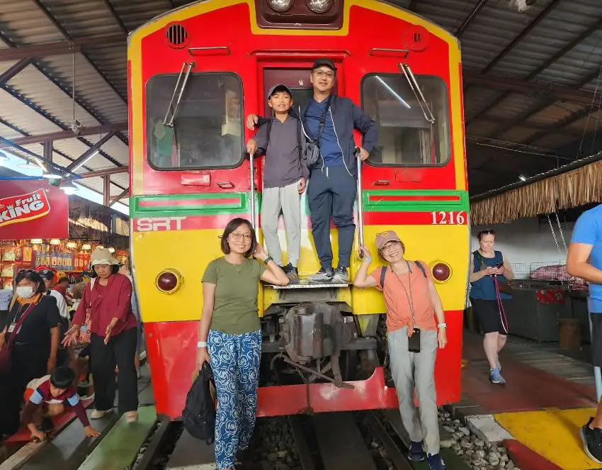 Floating Market and Maeklong Railway Tour from Bangkok Uncover Exciting Adventures